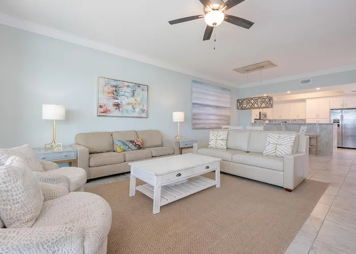 Phoenix Gulf Towers 1603