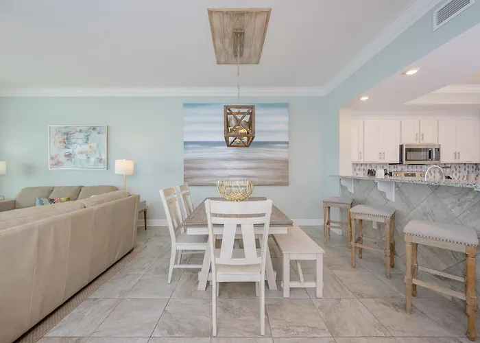 Phoenix Gulf Towers 1603 Apartment